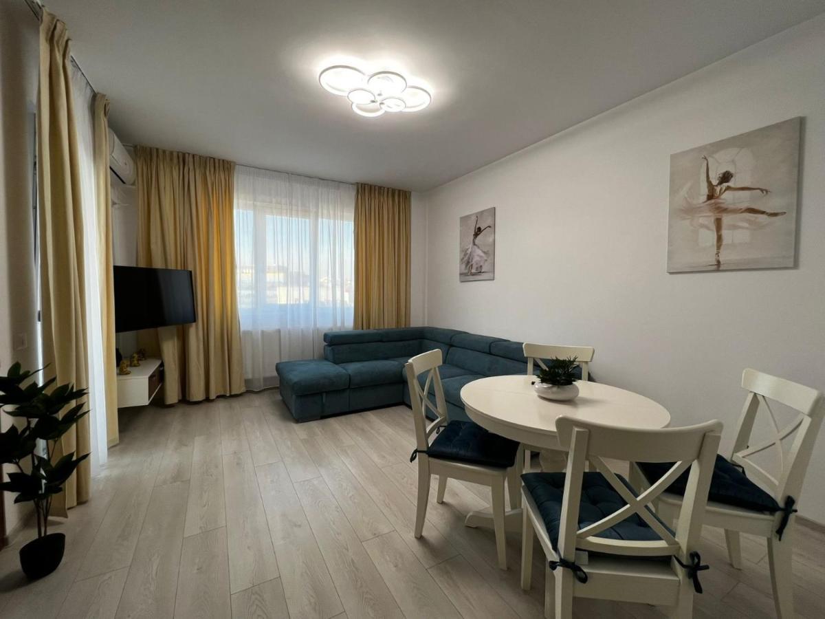 Urban - Mall Apartment