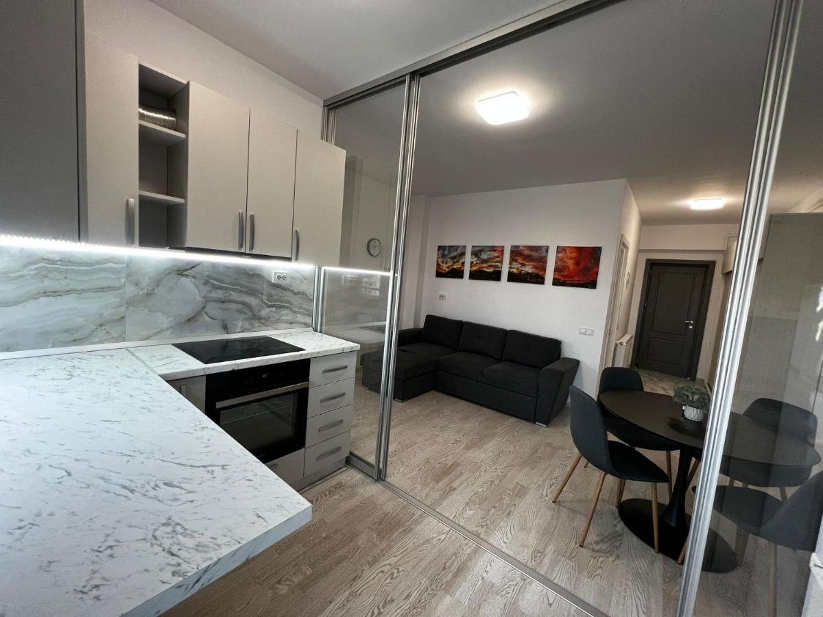 Urban - Mall Apartment Iasi